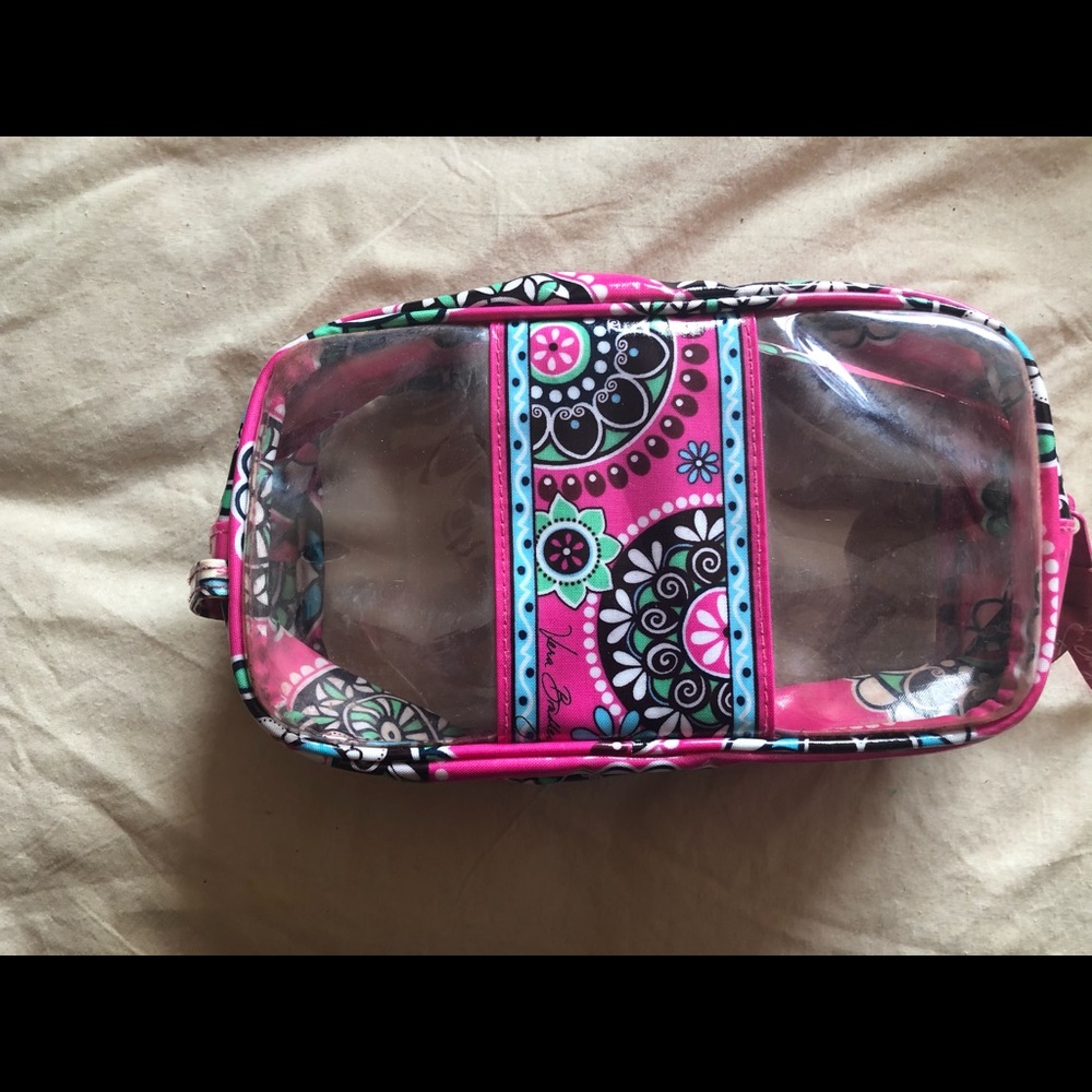 Final Sale ♥️ Vera Bradley Makeup Bag